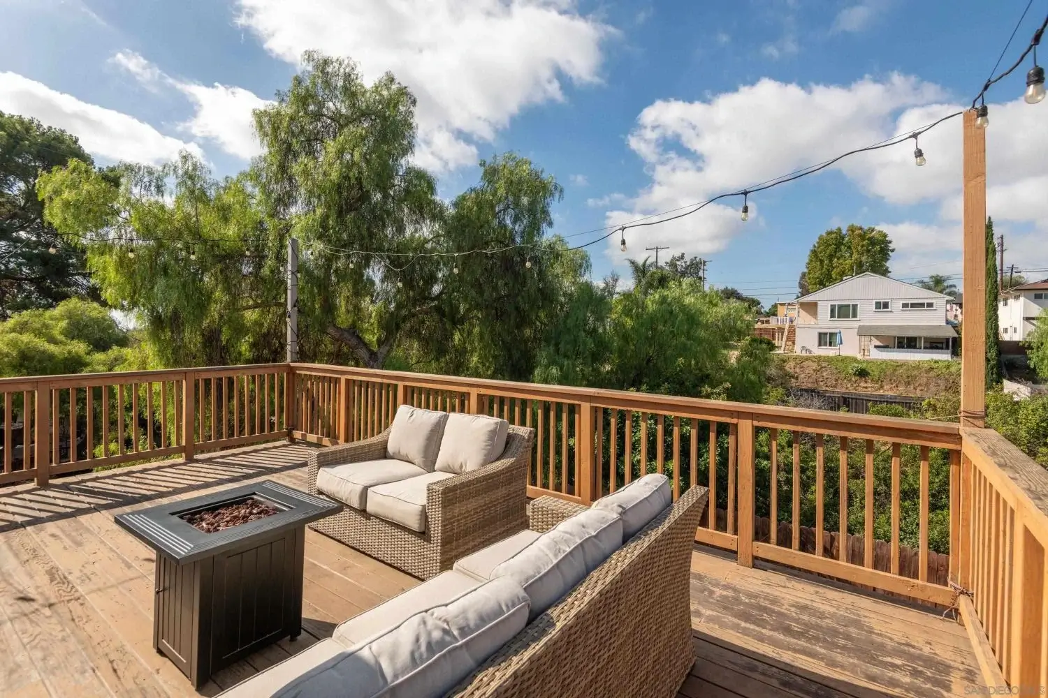 flat roof patio deck ideas
